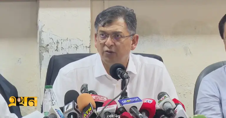 স্বরাষ্ট্রমন্ত্রী সালাহউদ্দিন আহমেদ